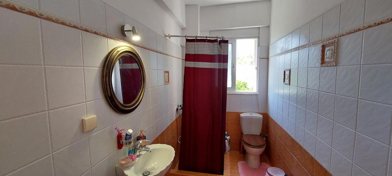 Anastacias Apartment Artemida  Ngoại thất bức ảnh