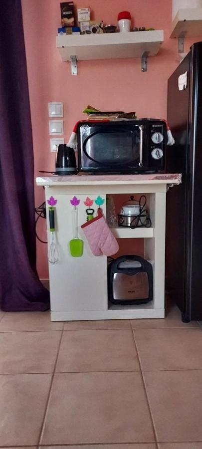Anastacias Apartment Artemida  Ngoại thất bức ảnh