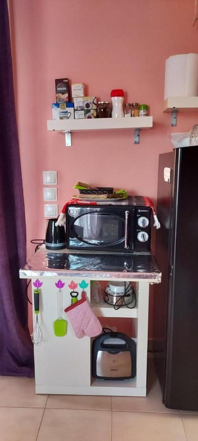 Anastacias Apartment Artemida  Ngoại thất bức ảnh