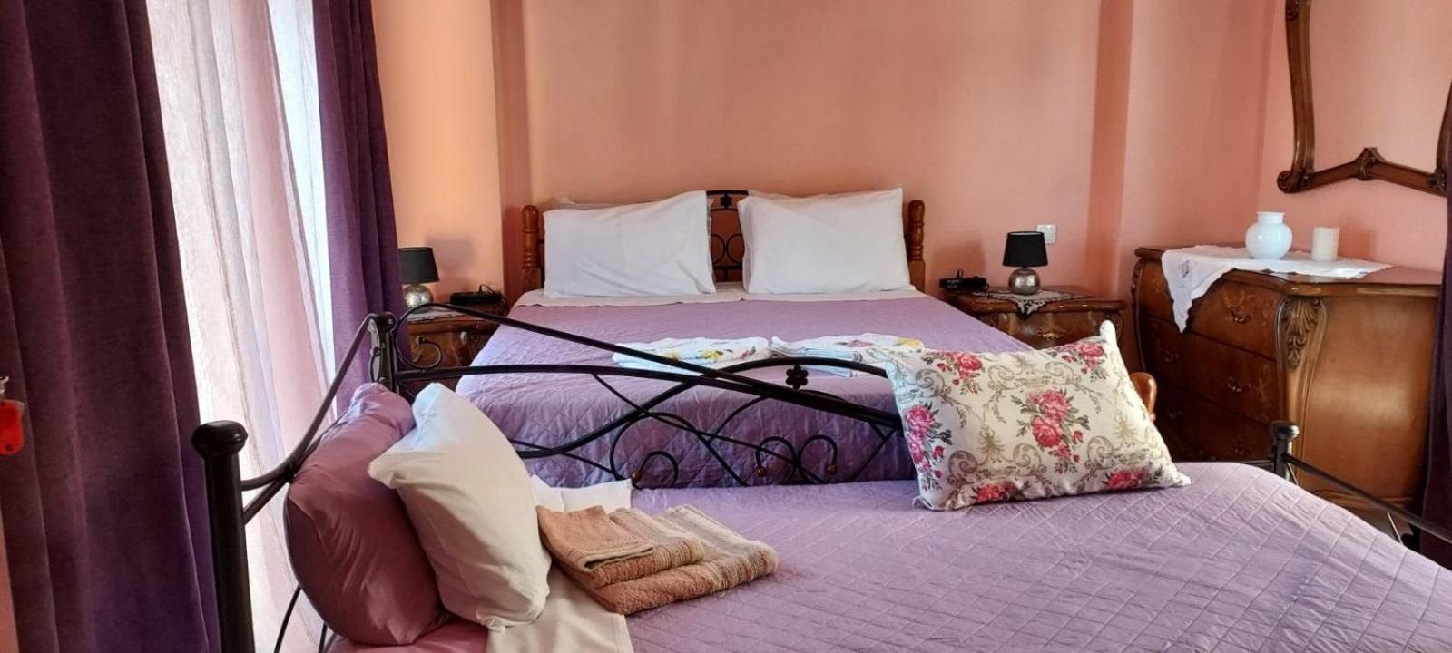 Anastacias Apartment Artemida  Ngoại thất bức ảnh